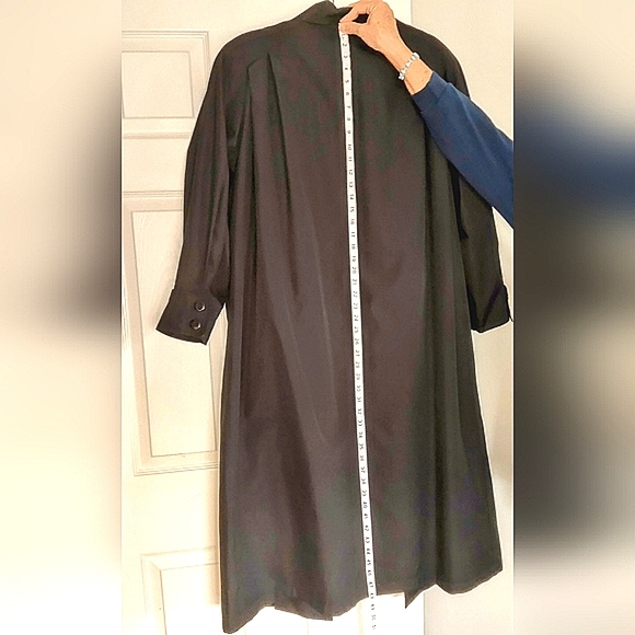 🎊HP‼️ Women's all-weather midlength coat with zip out lining - Picture 4 of 14